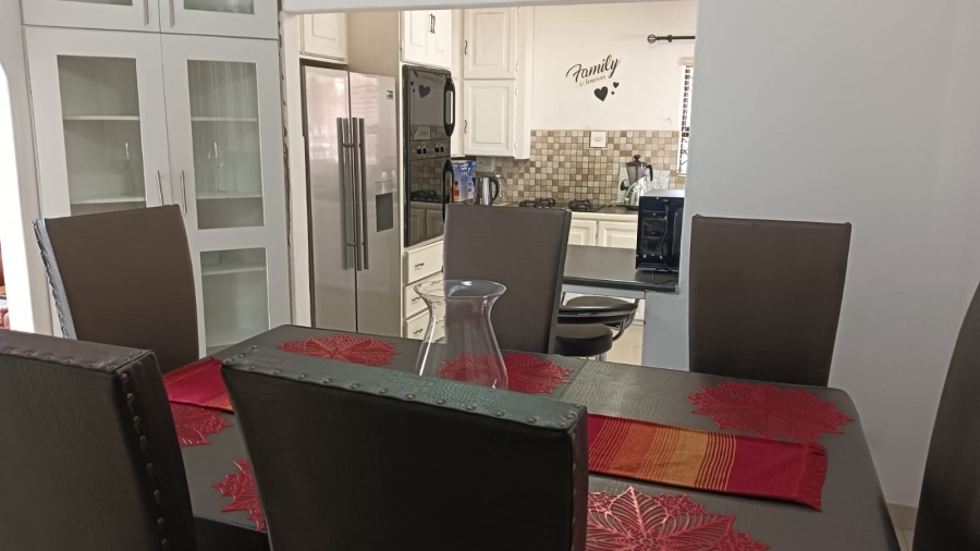 4 Bedroom Property for Sale in Beacon Bay Eastern Cape